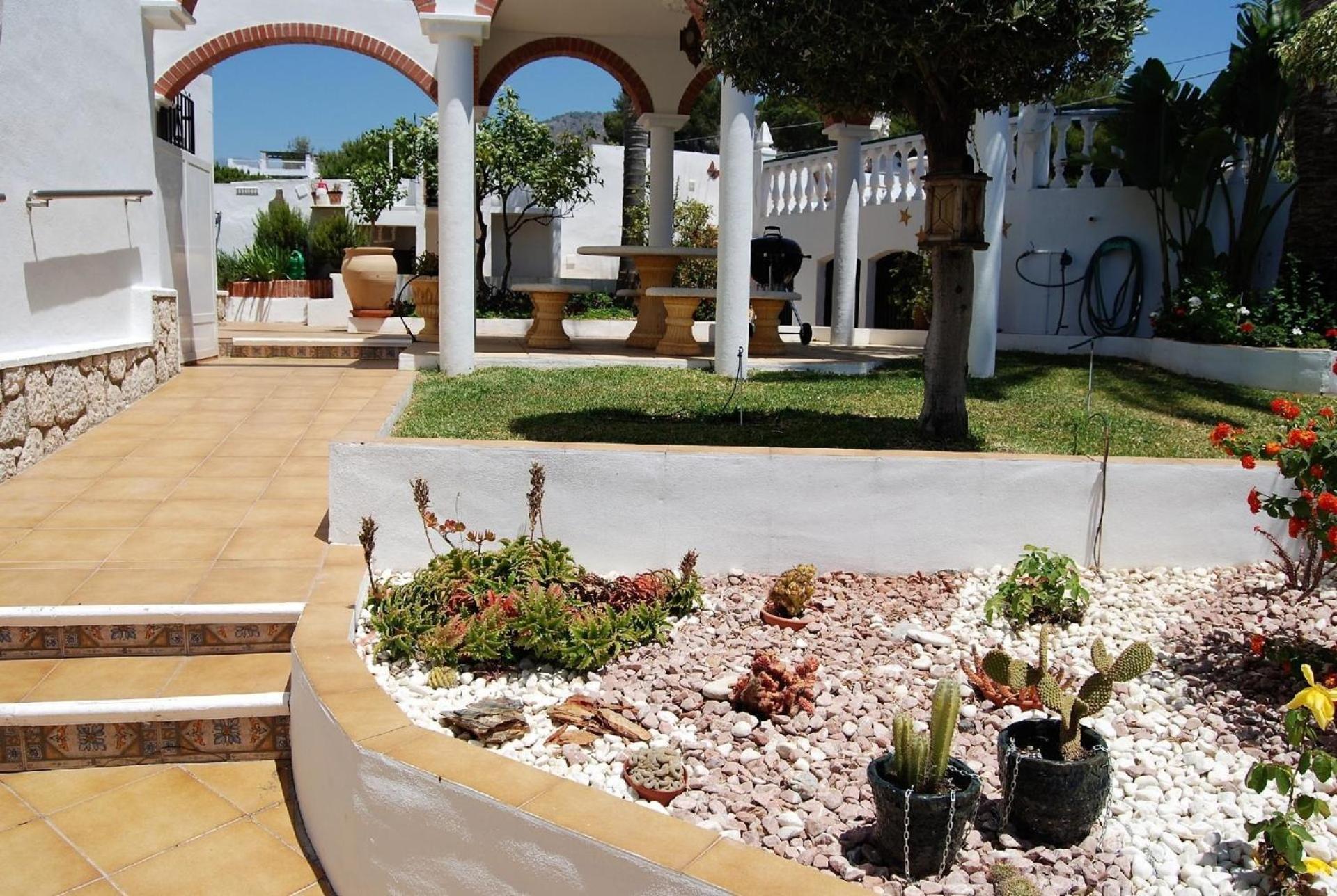 Fuer 5 Personen Ca 100 Qm In Nerja, Andalusien Costa Del Sol Apartment