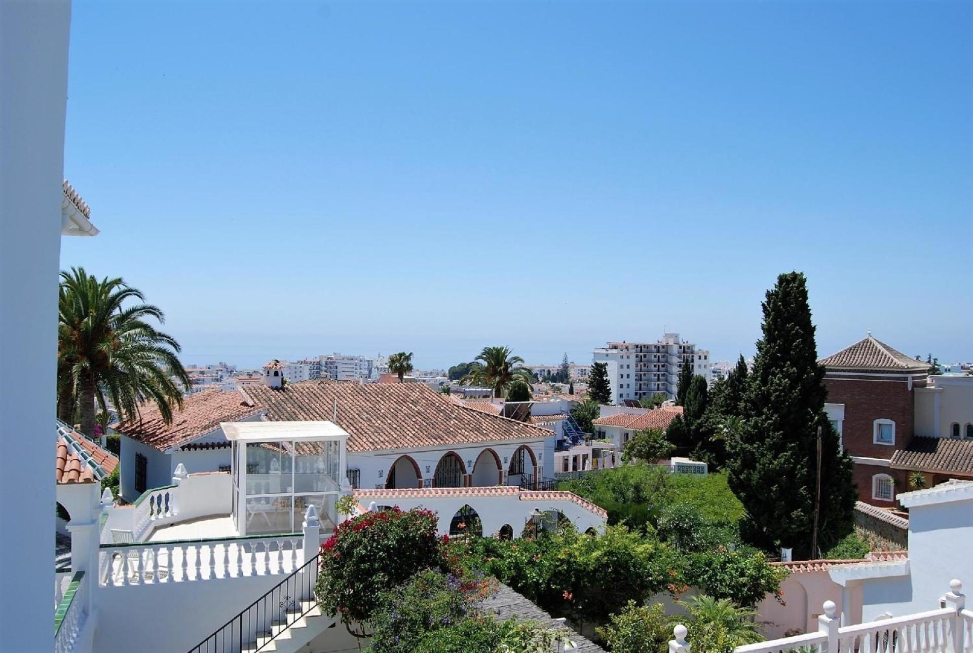 Apartment Fuer 5 Personen Ca 100 Qm In Nerja, Andalusien Costa Del Sol *